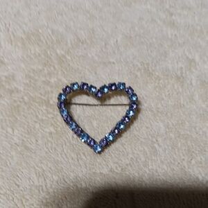 Elegant Heart-Shaped Blue and Purple Brooch